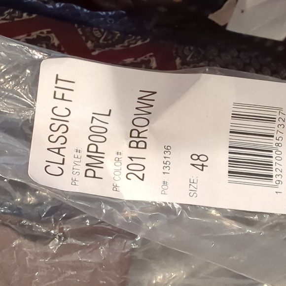 Paul Frederick brown classic fit chinos with pleats size 48w New. - Picture 5 of 5